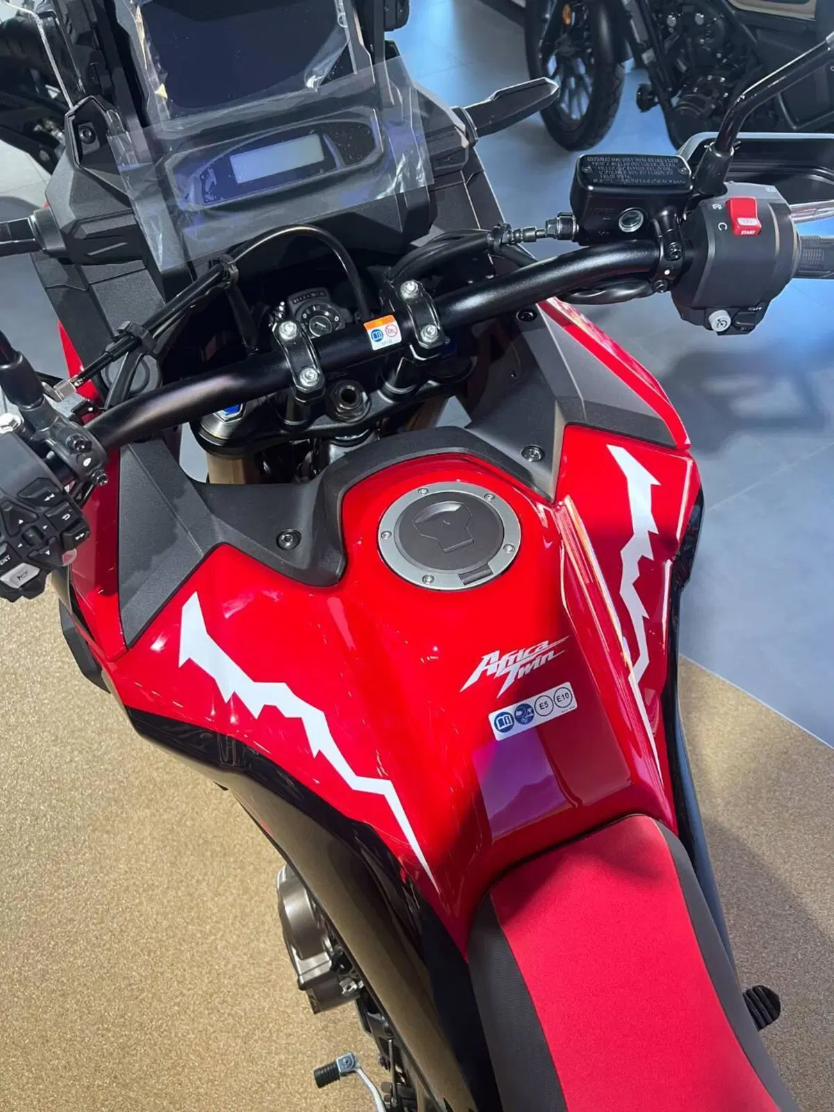 Honda Africa Twin CRF 1100L (2024 - 26) (3)