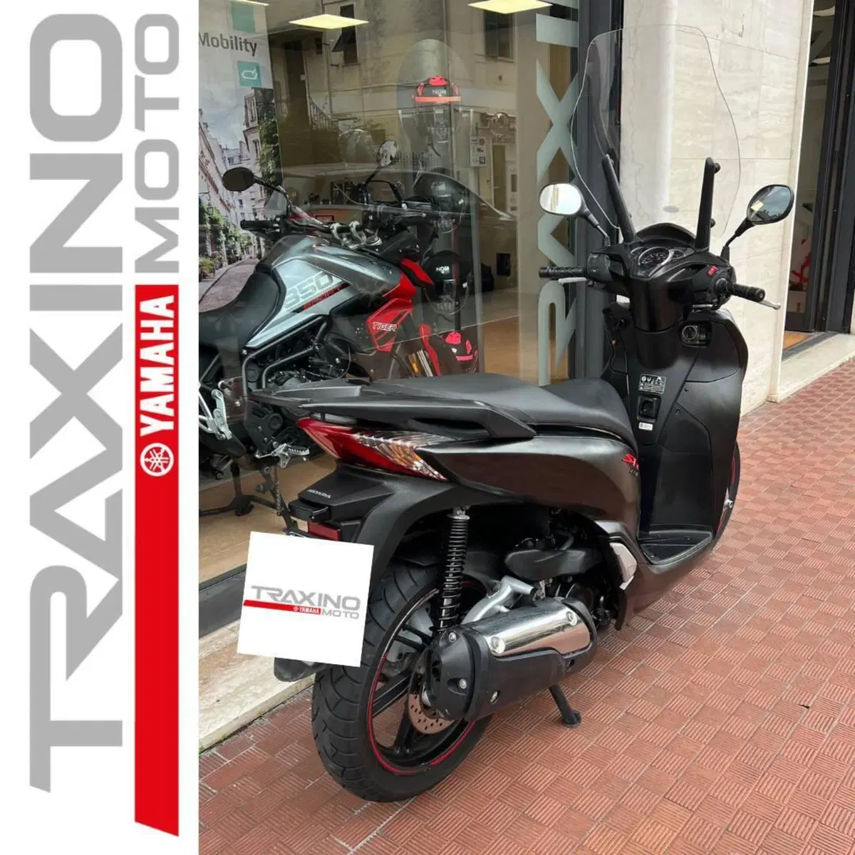 Honda SH 300 i Sport ABS (2018 - 20) (2)