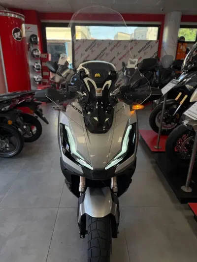 Honda ADV 350 (2022 - 24) usata