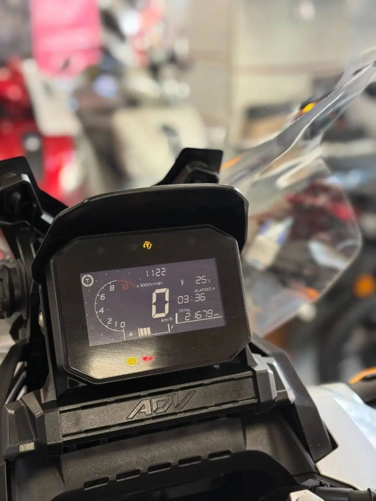 Honda ADV 350 (2022 - 24) (7)