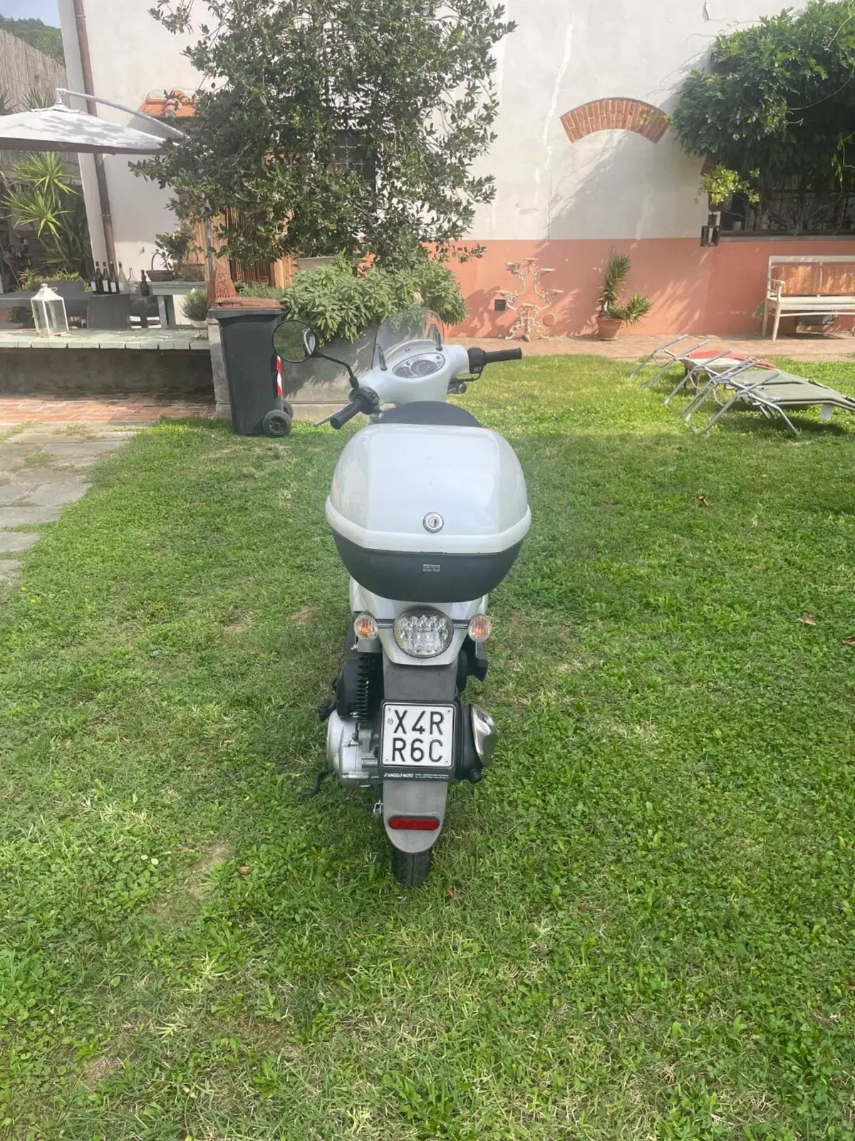 Aprilia Scarabeo 50 4t 4V (2009 - 17) (4)