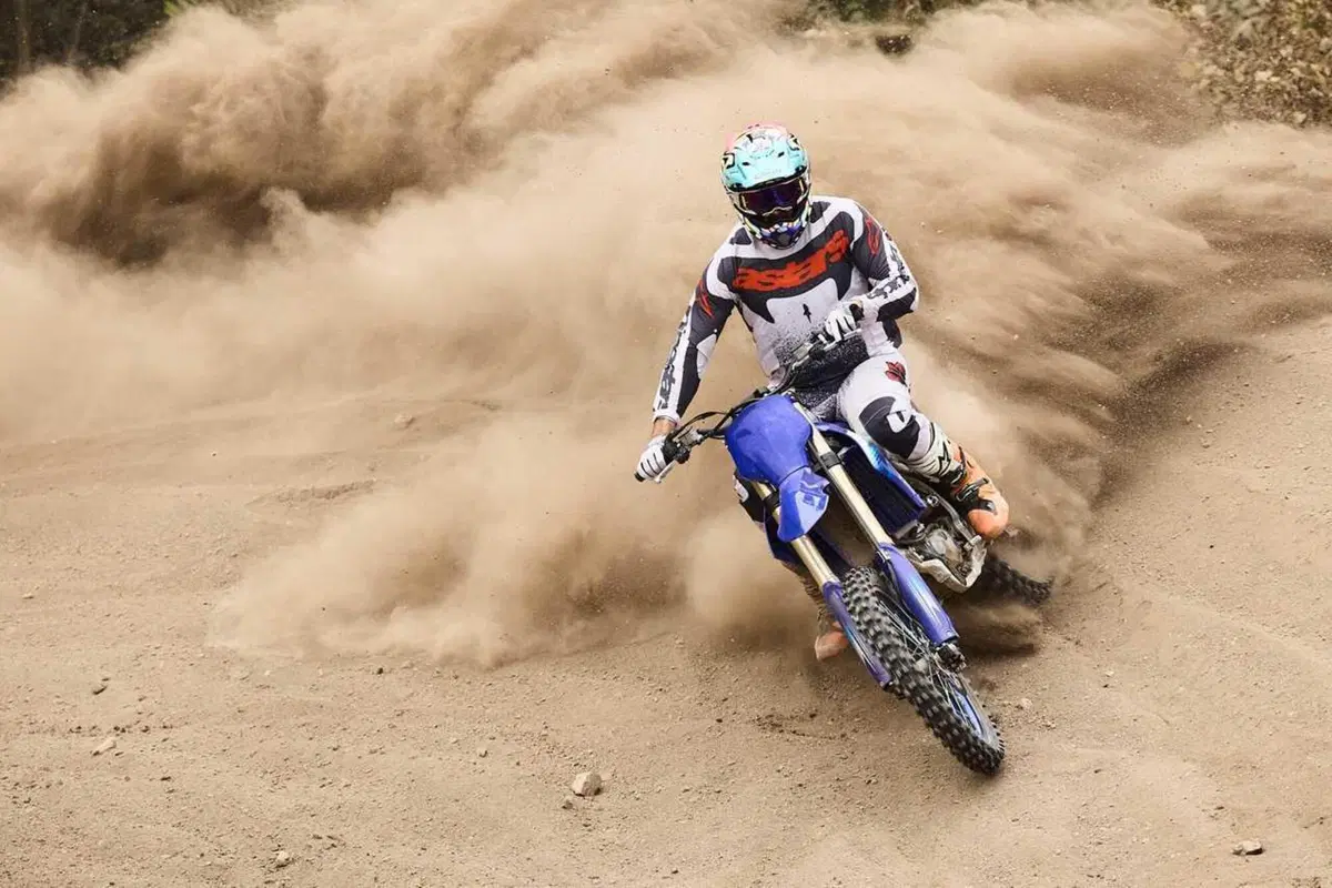 Silenziosa ma efficace - Yamaha YZ 250F 2027 - il TEST di Moto.it [VIDEO e [GALLERY] (8)