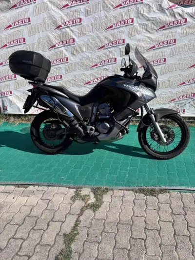 Honda Transalp XL 700 V (2007 - 13) usata