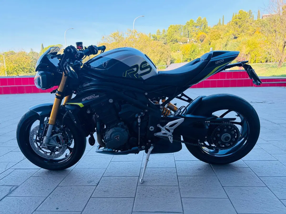 Triumph Speed Triple 1200 RS (2025 - 26) (4)