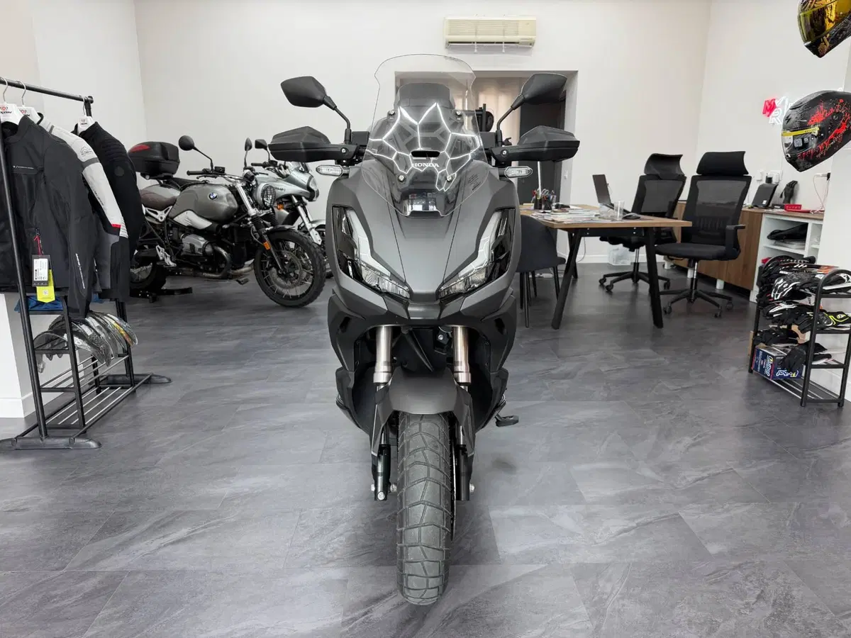 Honda ADV 350 (2022 - 24) (2)