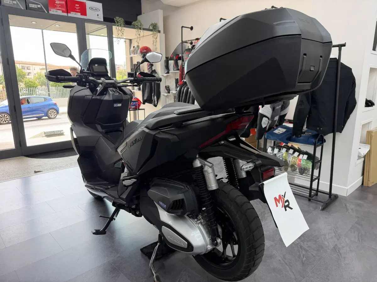Honda ADV 350 (2022 - 24) (11)