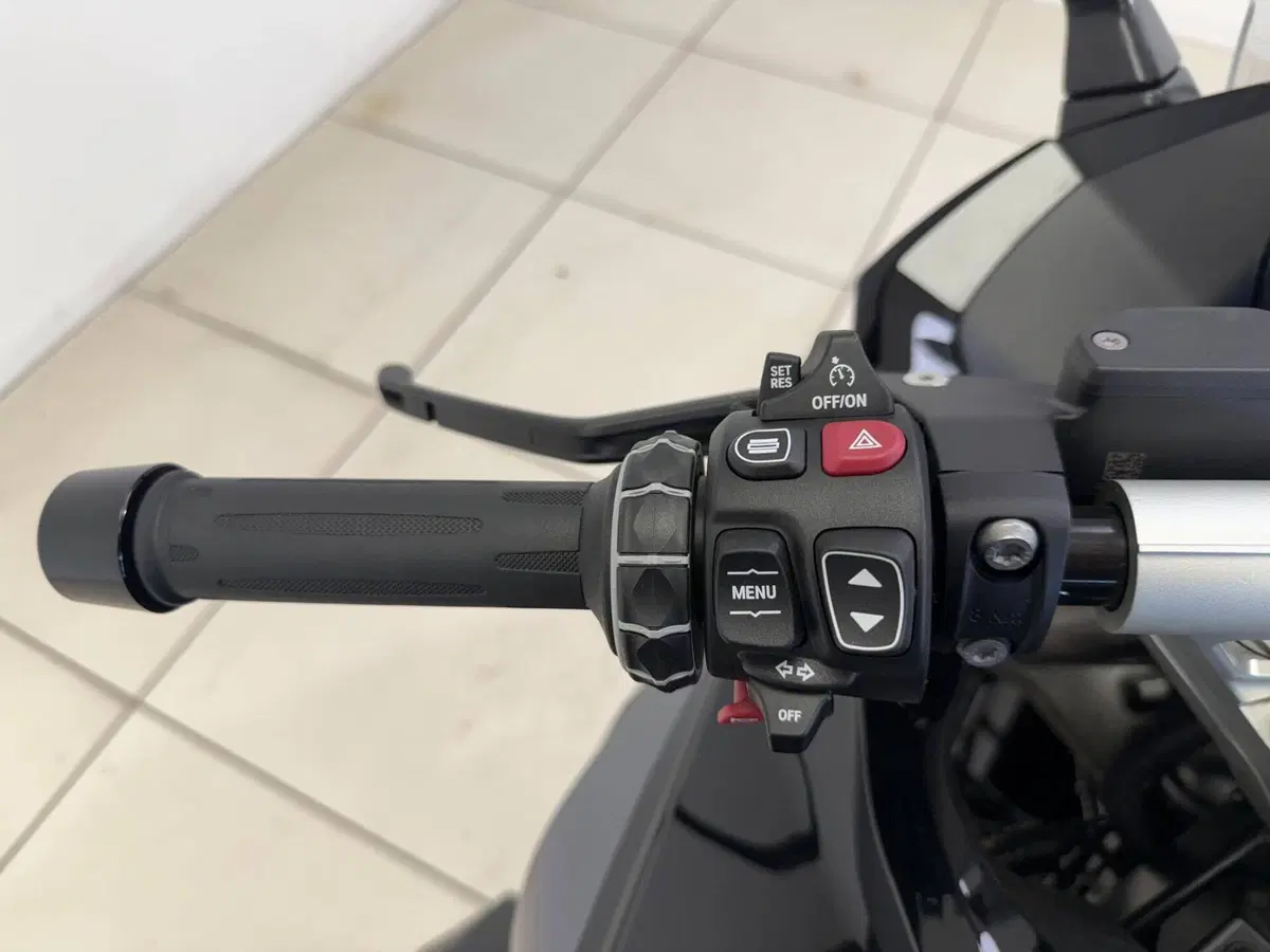 Bmw R 1300 RS (2026) (10)