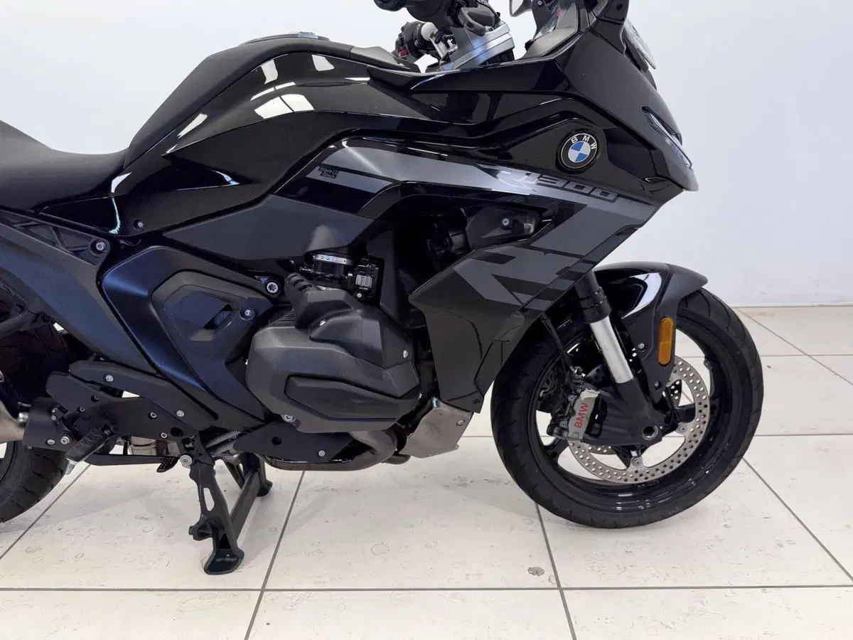 Bmw R 1300 RS (2026) (12)