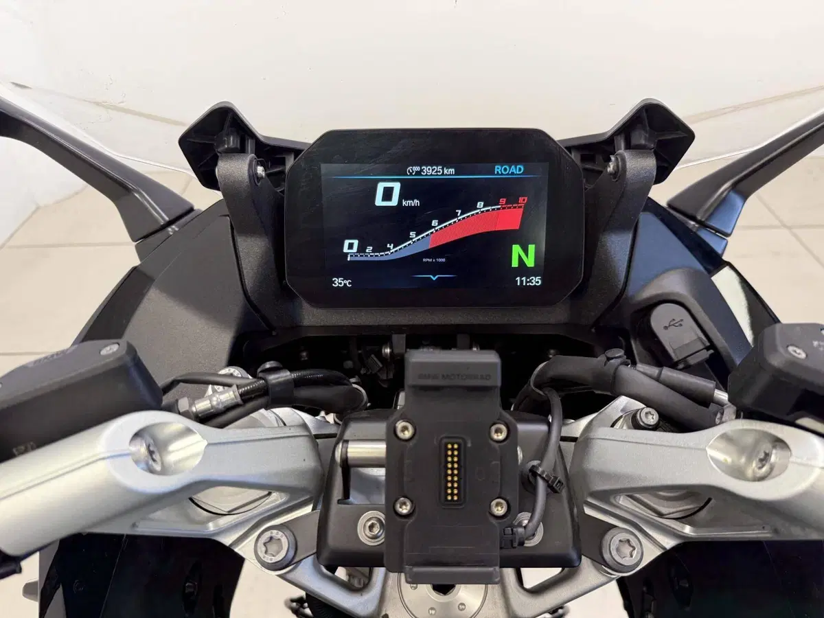 Bmw R 1300 RS (2026) (15)