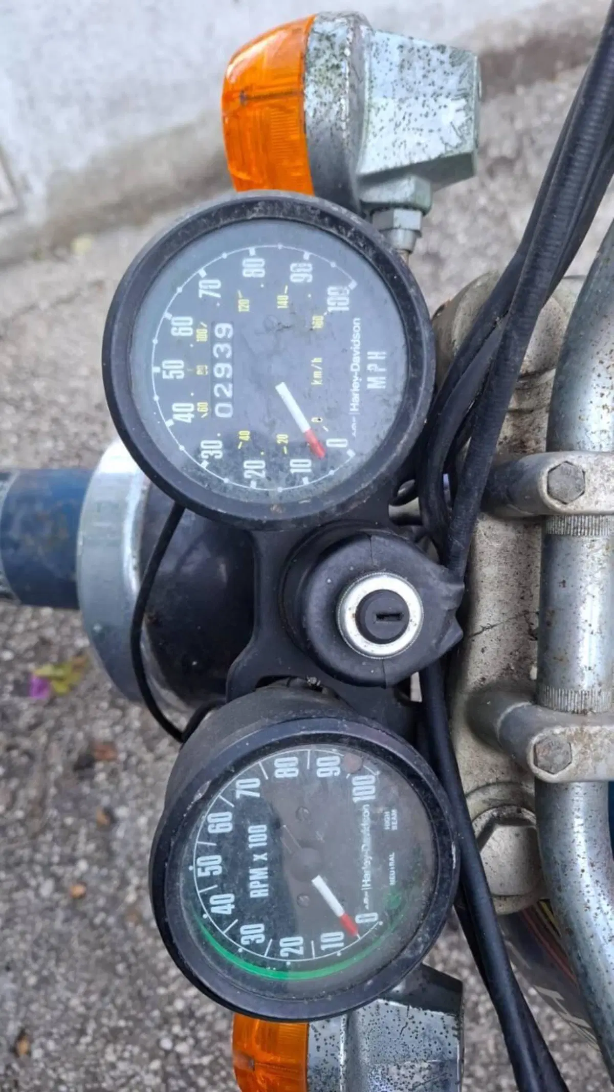 Aermacchi Harley-Davidson 6D SX 250 (3)