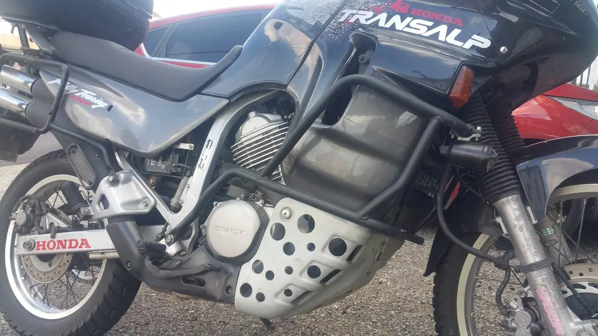 Honda Transalp XL 600V (1997 - 99) (5)