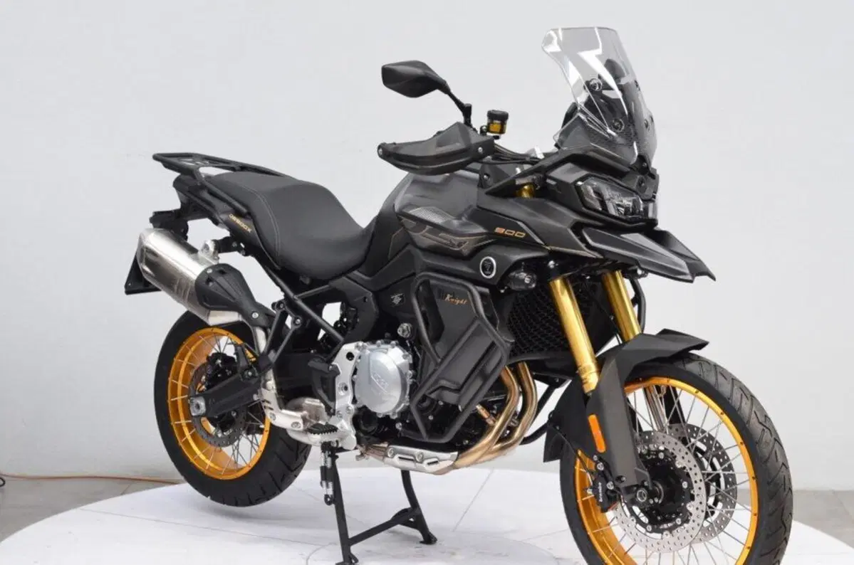 Voge Valico 900DSX (2024 - 26) (7)