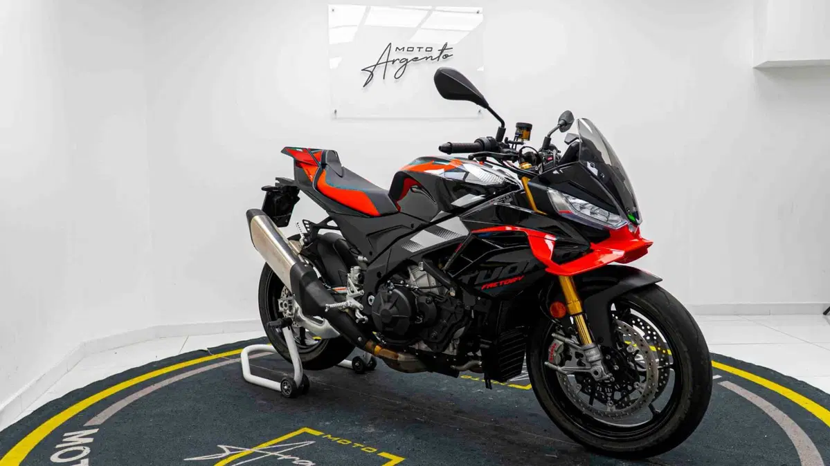 Aprilia Tuono V4 Factory (2025 - 26) (6)