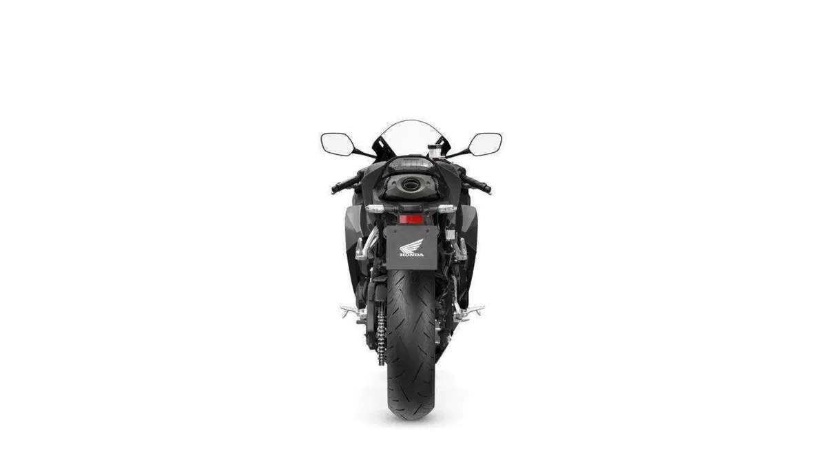Honda CBR600RR 2027, ora frena come la Fireblade e le alette spariscono (5)