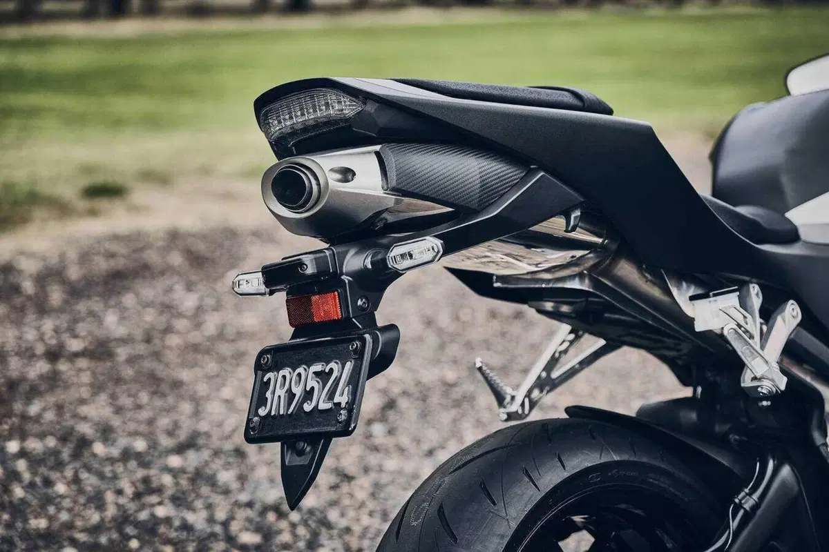 Honda CBR600RR 2027, ora frena come la Fireblade e le alette spariscono (24)