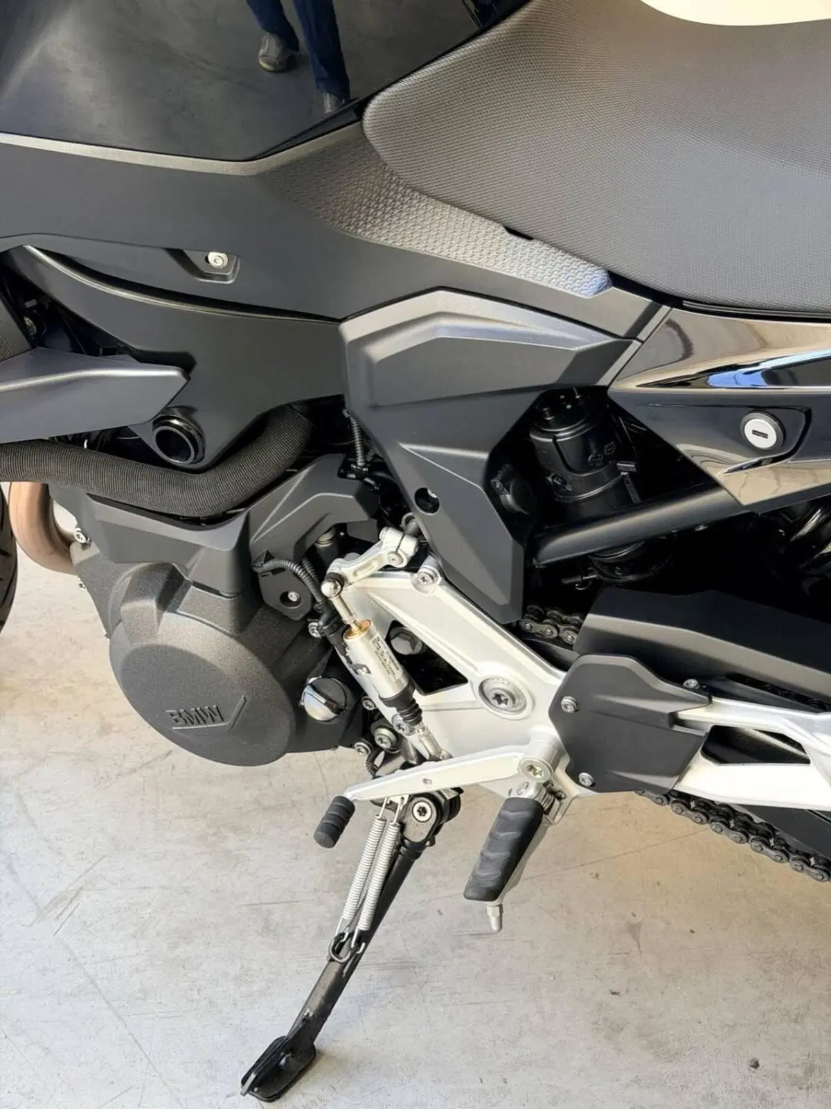 Bmw F 900 XR (2025 - 27) (3)