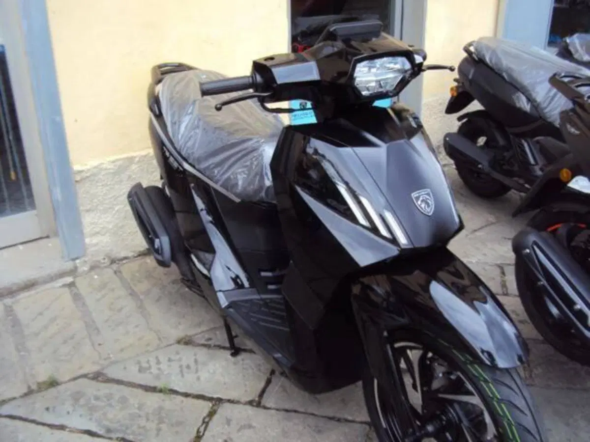 Peugeot Tweet 125 FL Active (2025 - 26) (2)