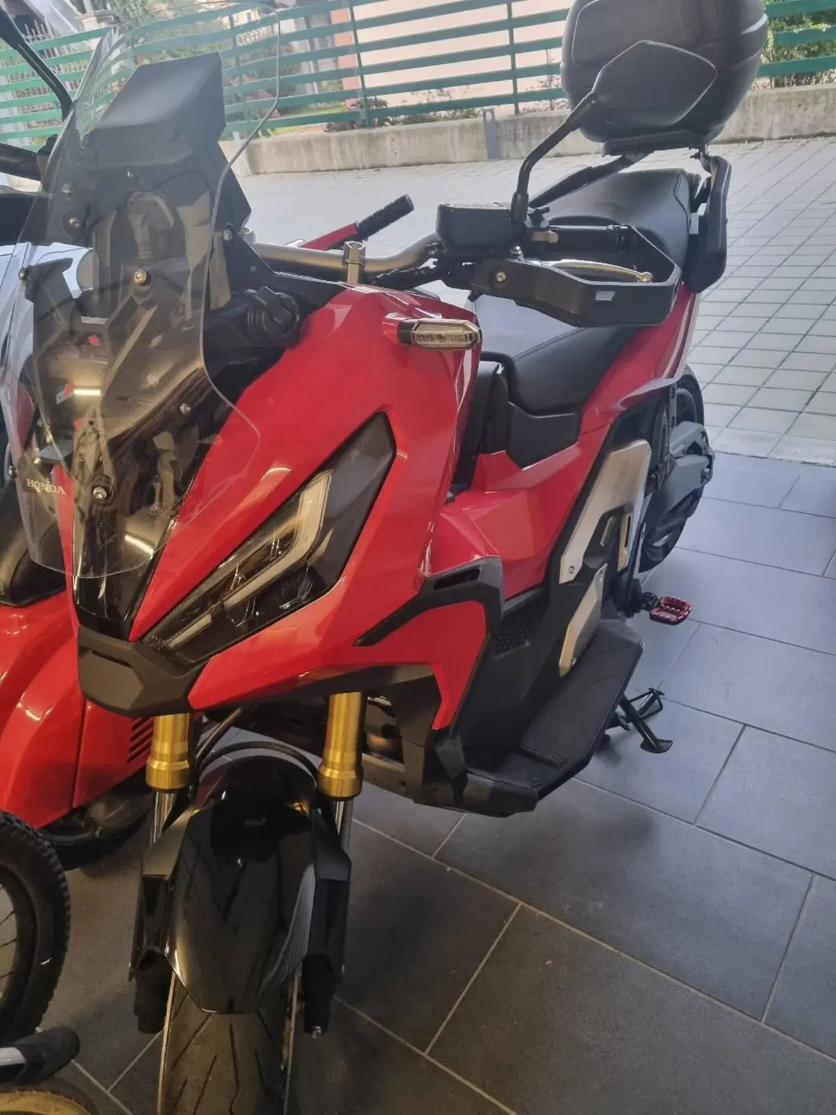 Honda X-ADV 750 DCT (2021 - 24) (2)