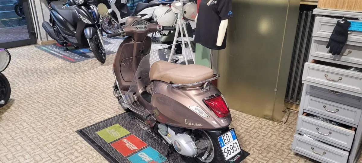 Vespa Primavera 150 3V ie (2014 - 16) (4)