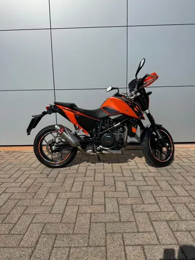 KTM 690 Duke (2016 - 19) usata