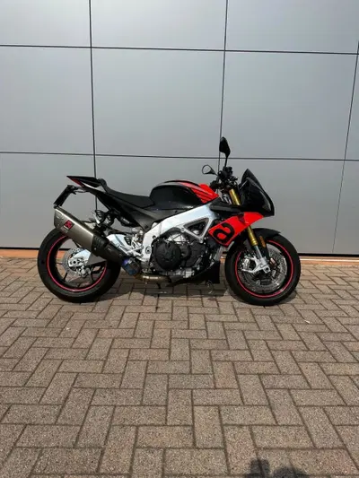Aprilia Tuono V4 RR (2019 - 20) usata