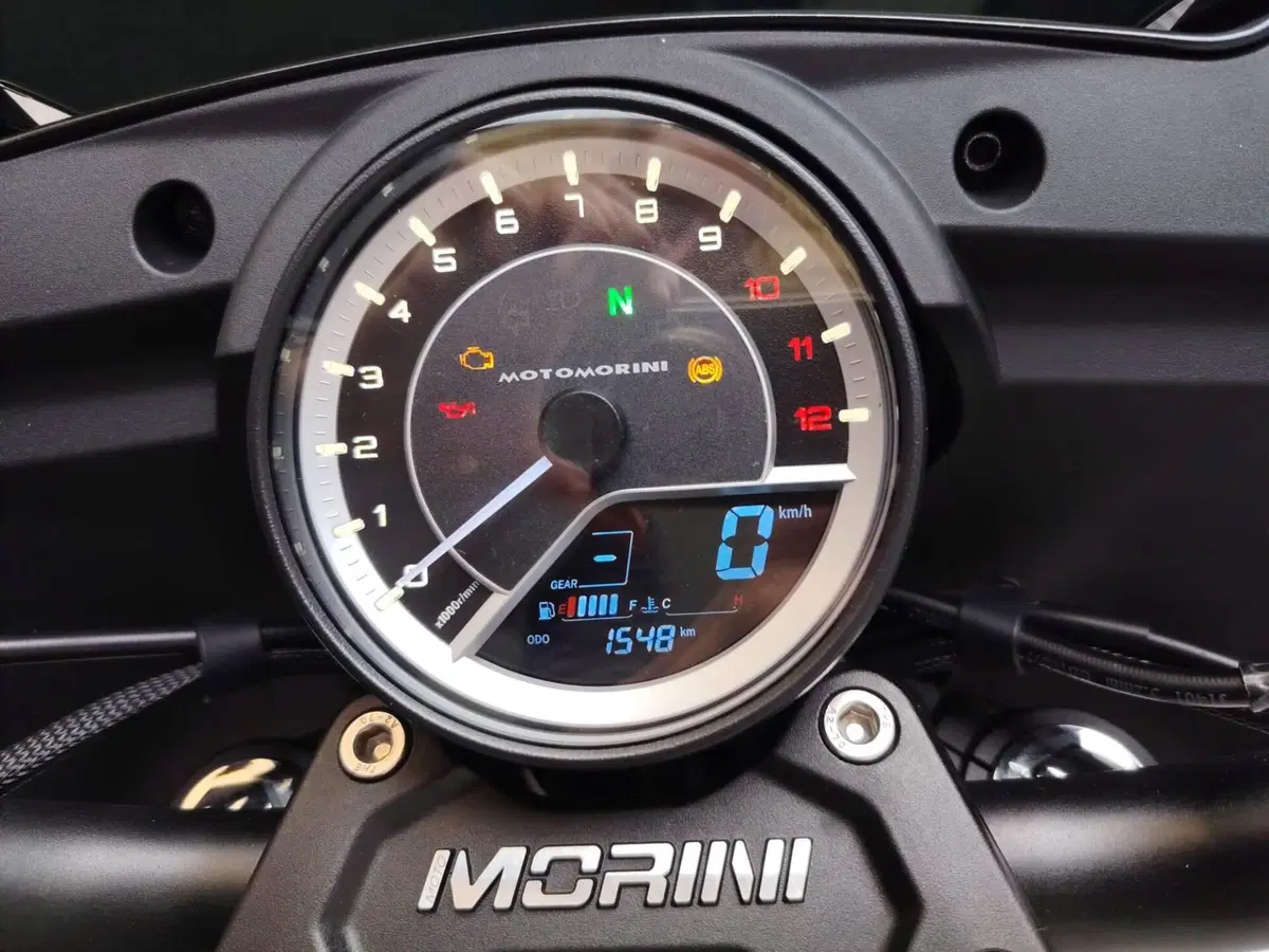 Moto Morini Calibro Bagger (2024 - 26) (5)
