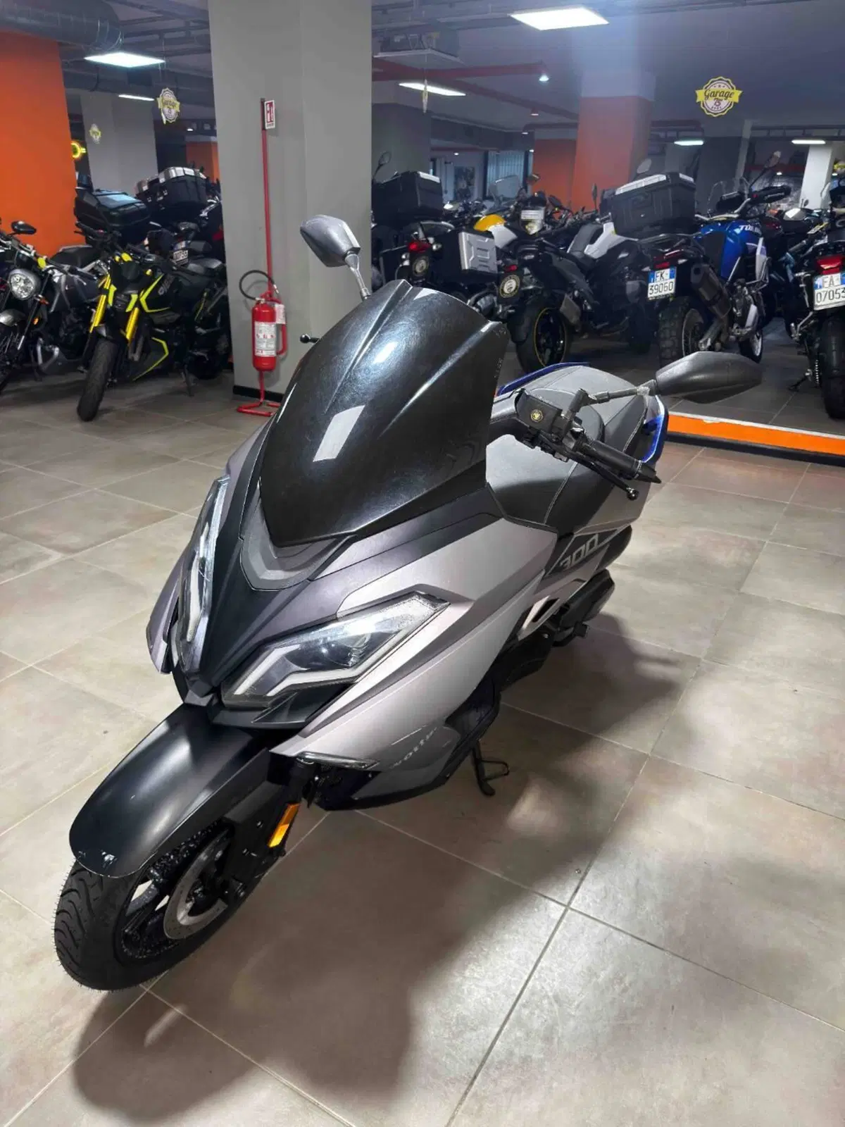 Wottan Motor Storm-S 300 (2020 - 25) (3)