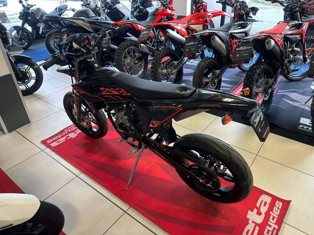 Betamotor RR 50 Motard (2021 - 26) (5)