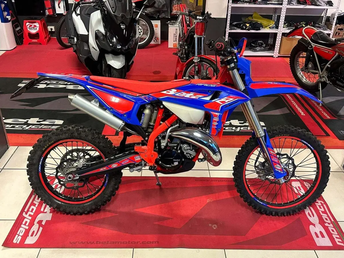 Betamotor RR 125 2T Enduro Race (2026) (2)