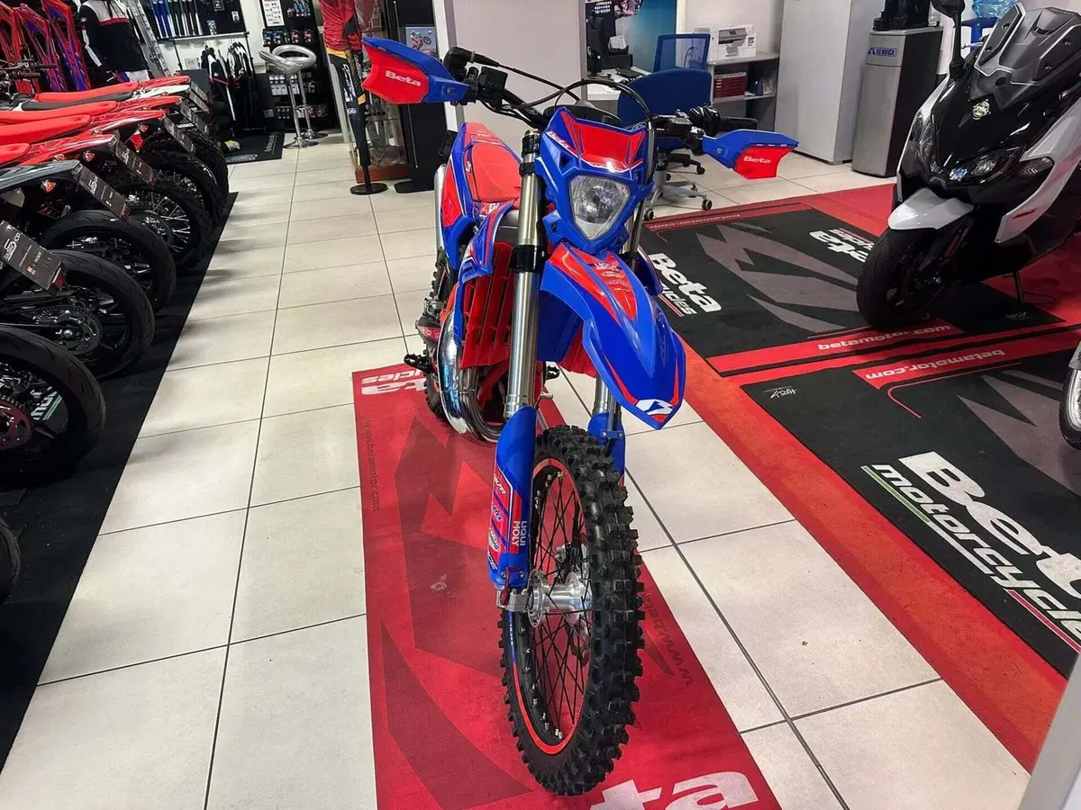 Betamotor RR 125 2T Enduro Race (2026) (8)