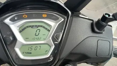 Kymco People 200i S (2021 - 26) usata