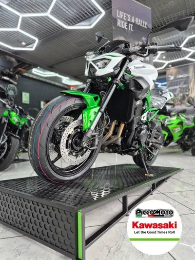 Kawasaki Z 900 (2025 - 27) nuova