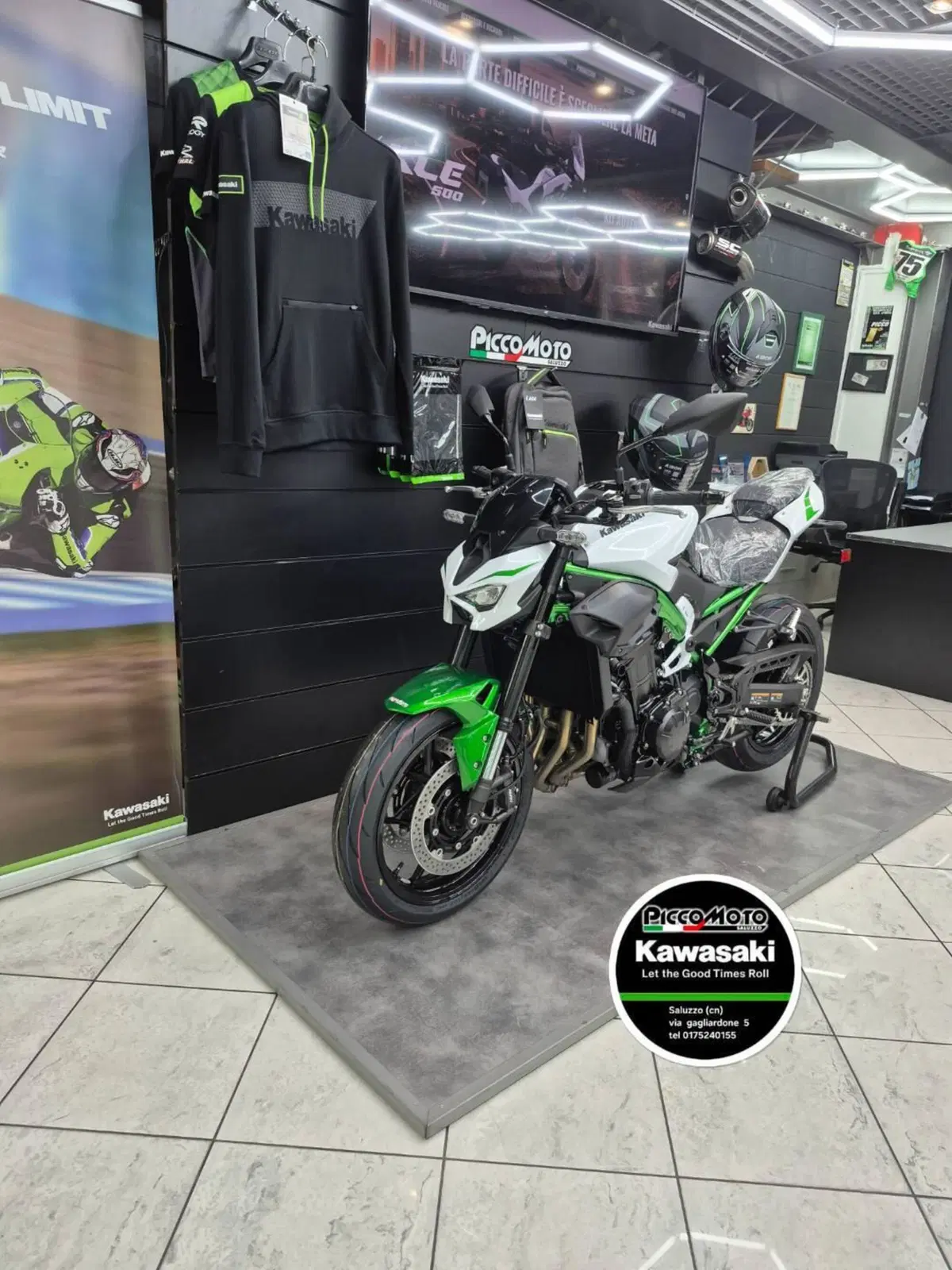 Kawasaki Z 900 (2025 - 27) (7)
