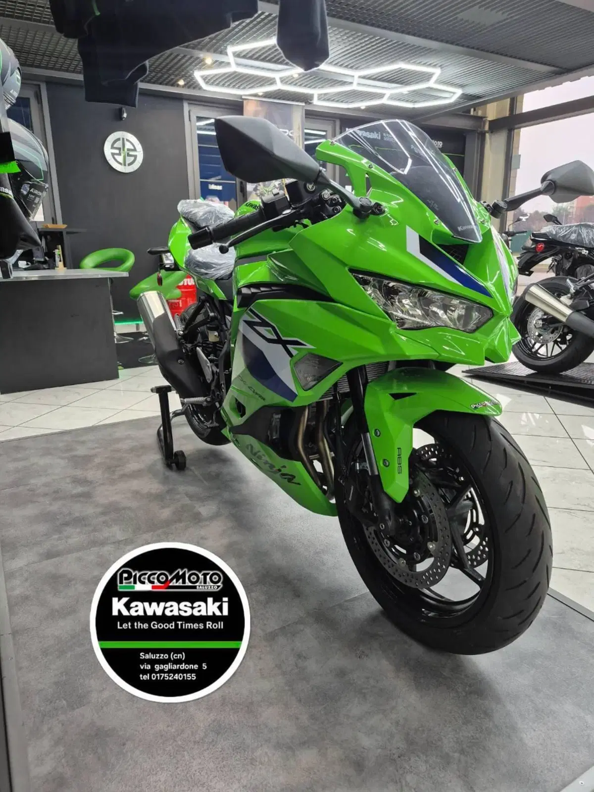 Kawasaki Ninja ZX-4RR (2024 - 27) (8)