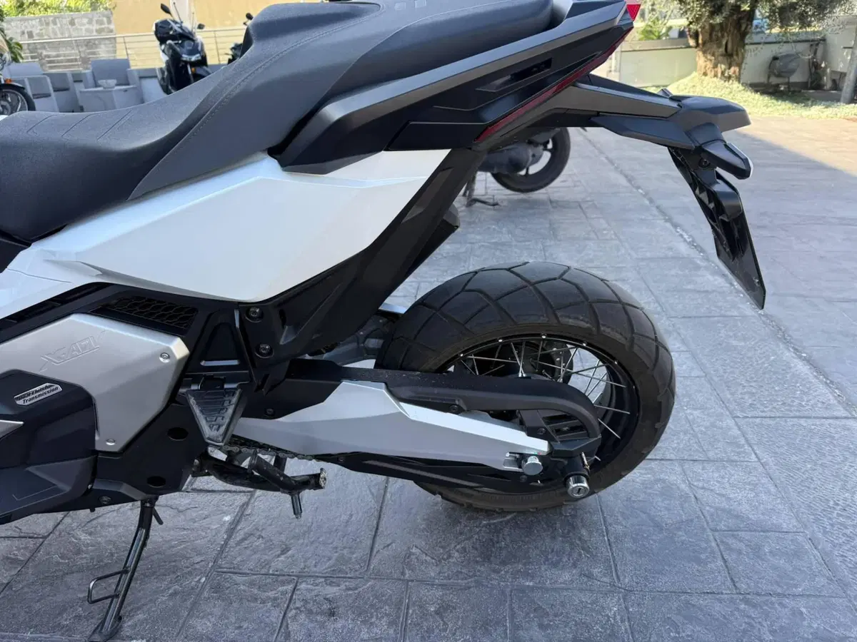 Honda X-ADV 750 (2025 - 27) (5)