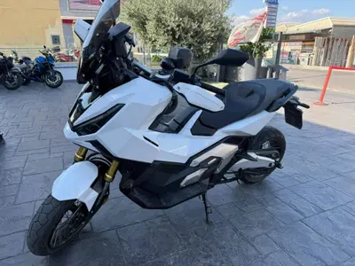 Honda X-ADV 750 (2025 - 27) usata
