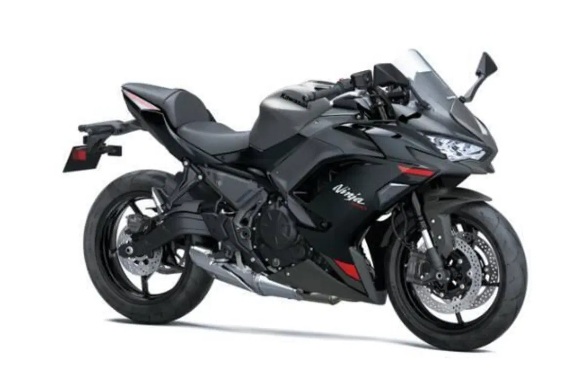 Kawasaki Ninja 650 (2027)