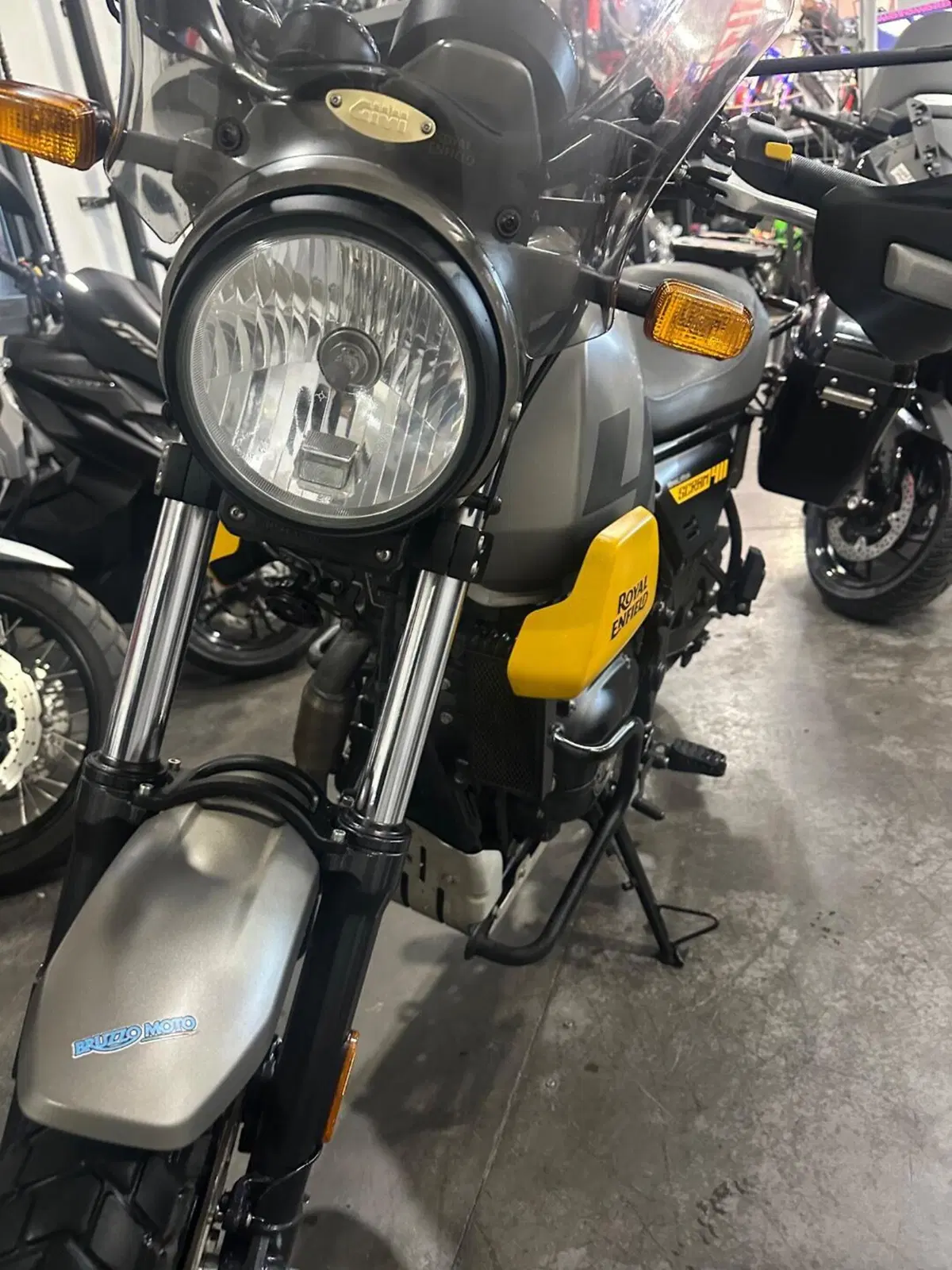 Royal Enfield Himalayan 411 (2021 - 24) (8)