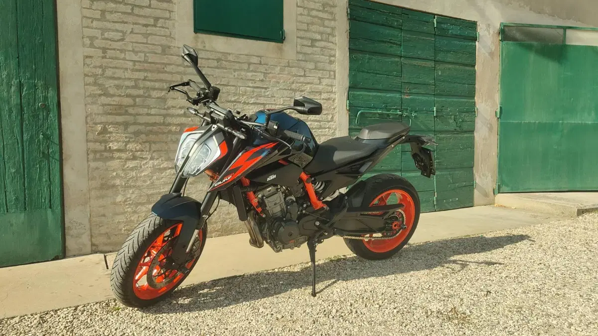 KTM 890 Duke R (2021 - 23) (2)