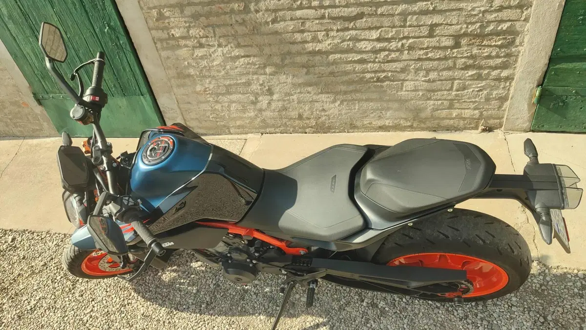 KTM 890 Duke R (2021 - 23) (4)