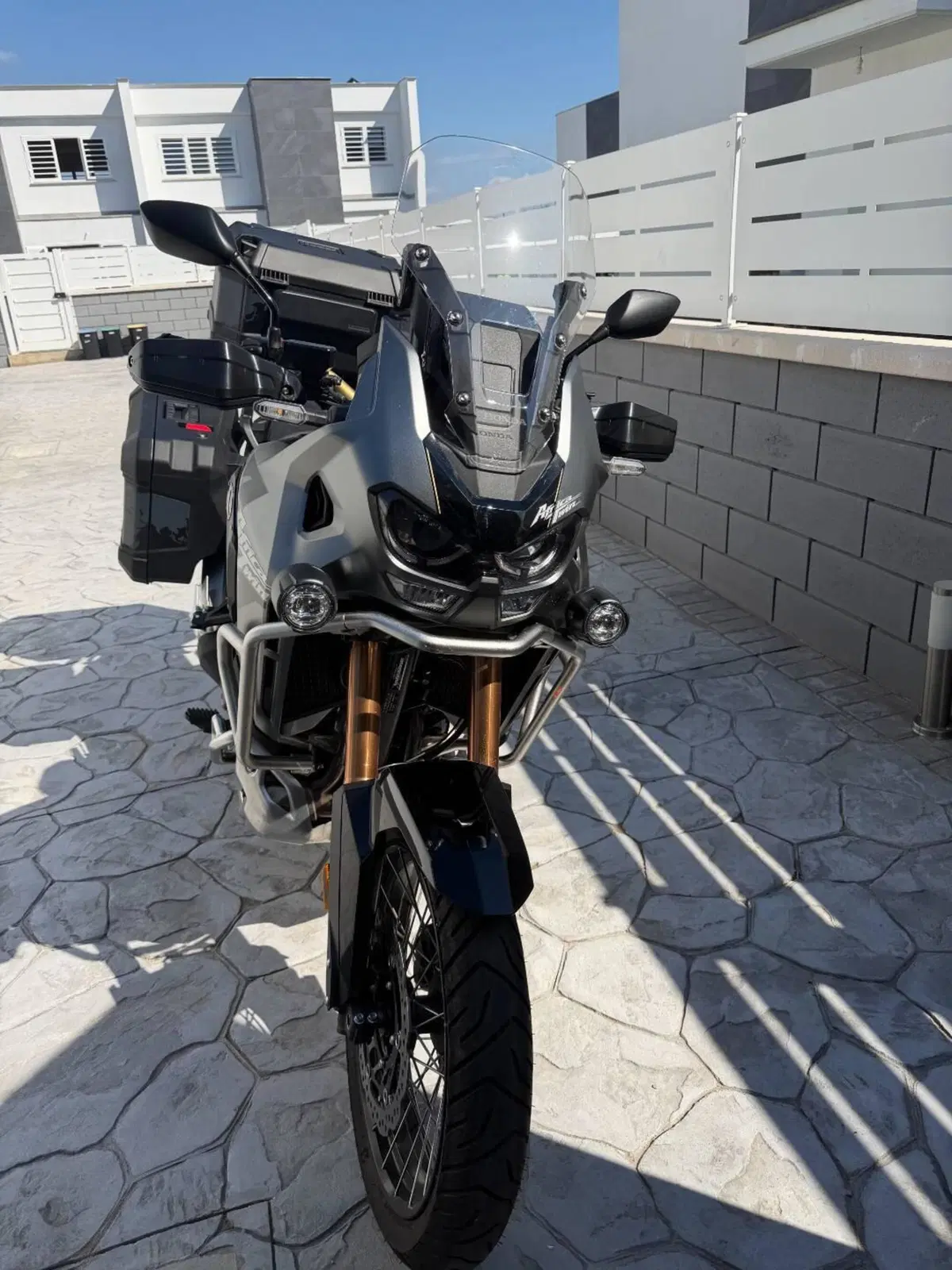 Honda Africa Twin CRF 1100L Adventure Sports DCT Travel Edition (2024 - 26) (2)