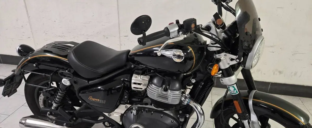 Royal Enfield Super Meteor 650 (2023 - 26) (2)