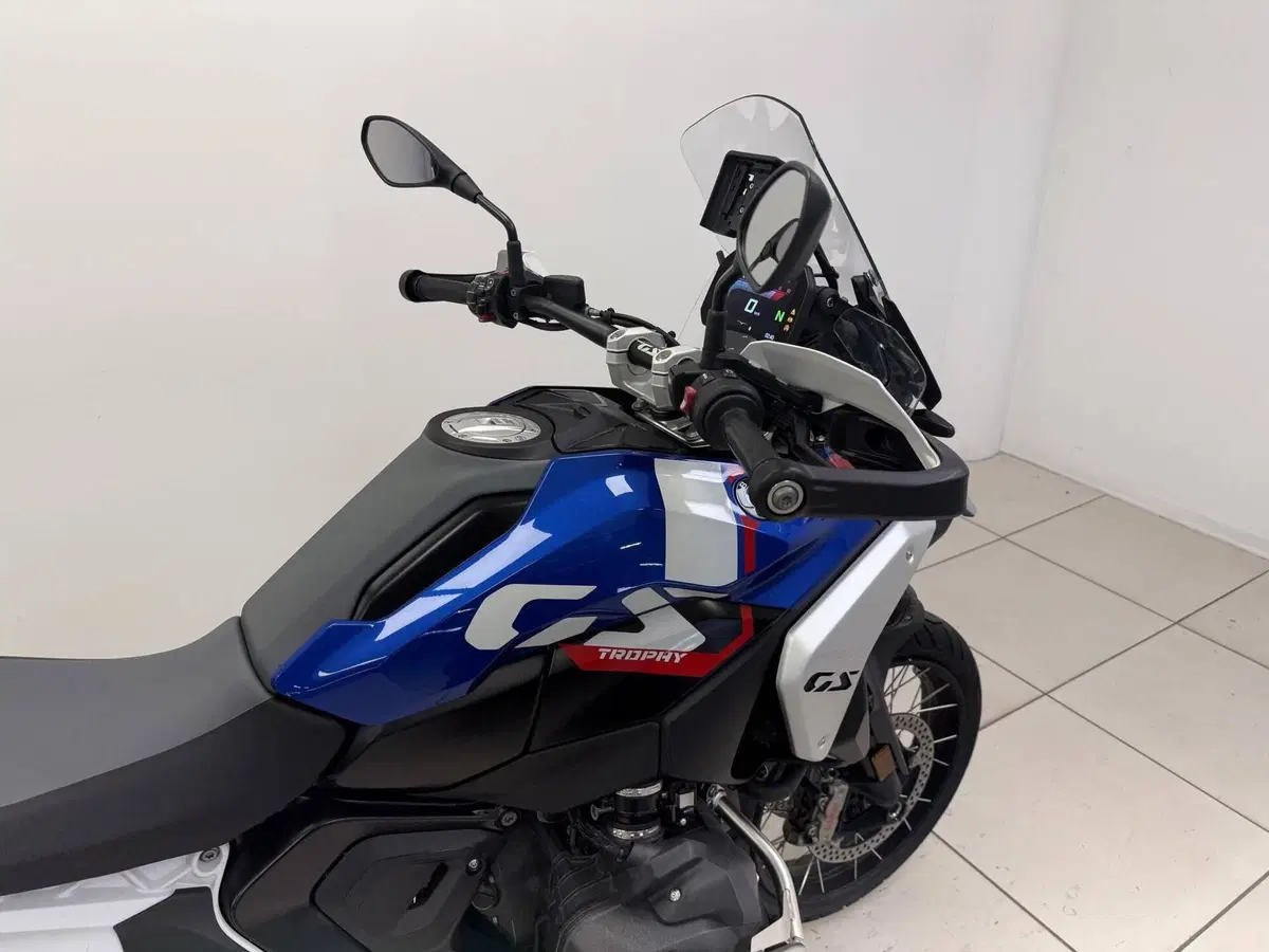 Bmw R 1300 GS Trophy (2023 - 26) (8)