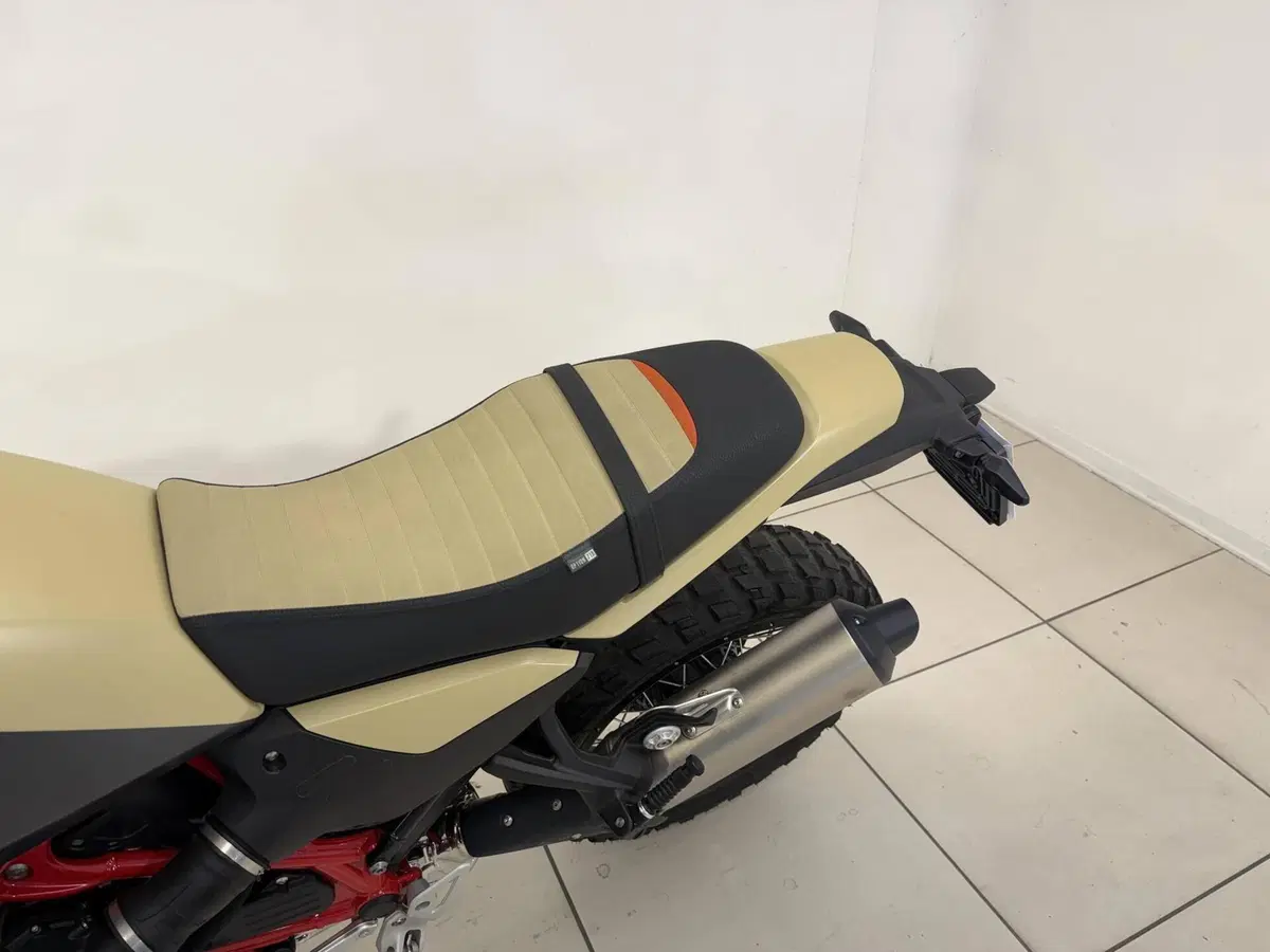 Bmw R 12 G/S (2026 - 27) (9)