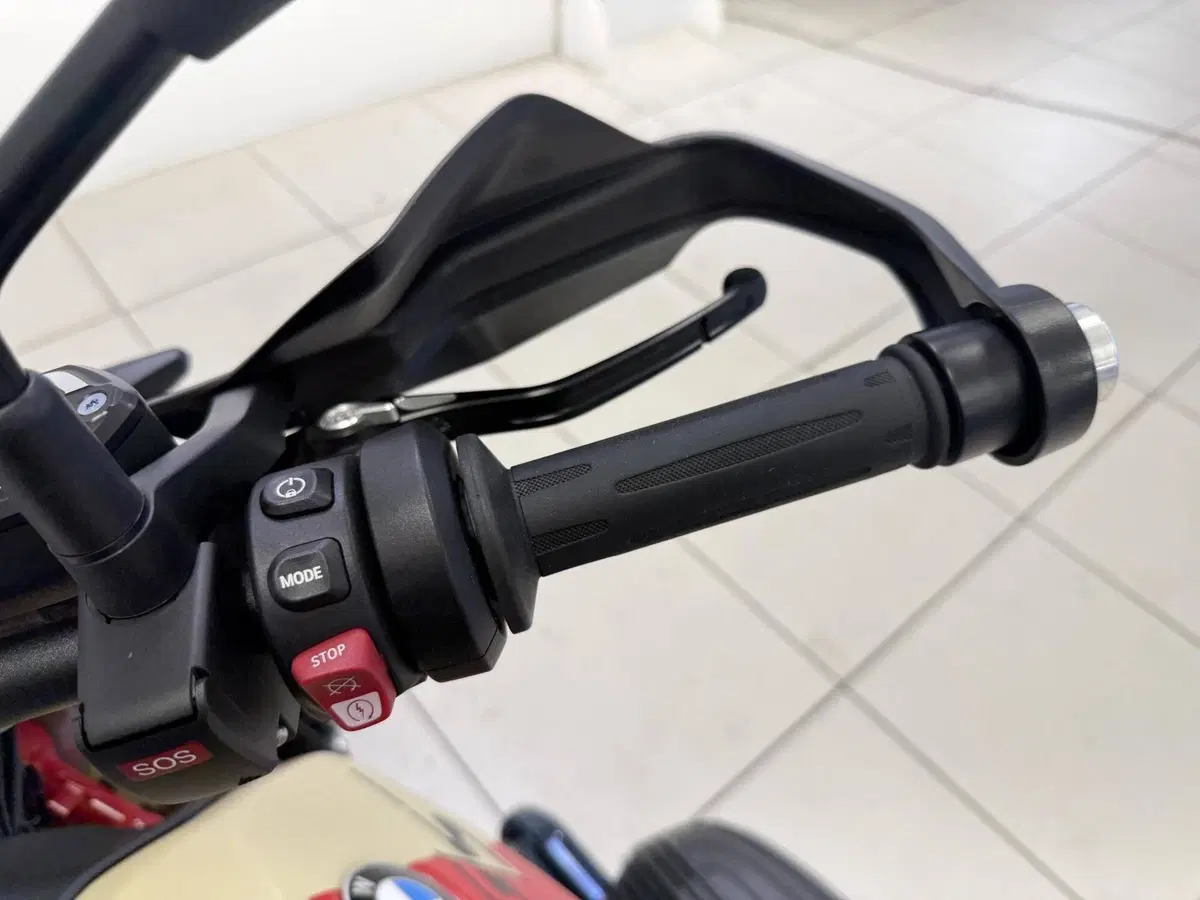 Bmw R 12 G/S (2026 - 27) (11)