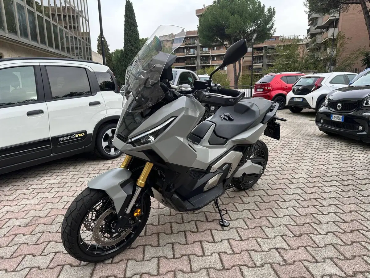Honda X-ADV 750 (2025 - 27) (3)