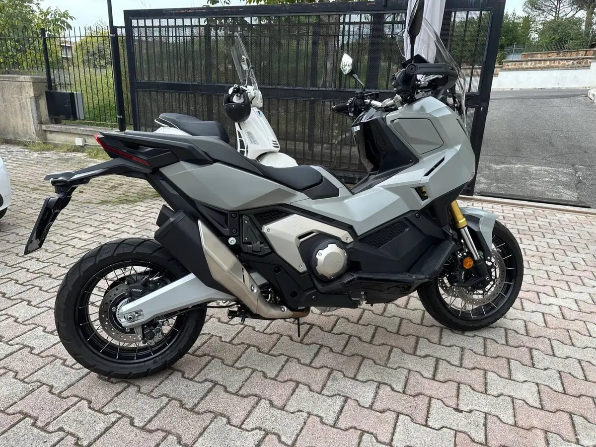 Honda X-ADV 750 (2025 - 27) (6)