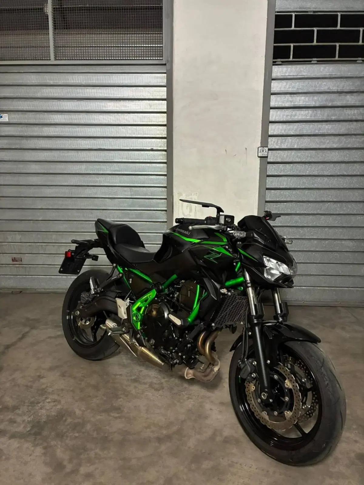 Kawasaki Z 650 (2025 - 27) (2)