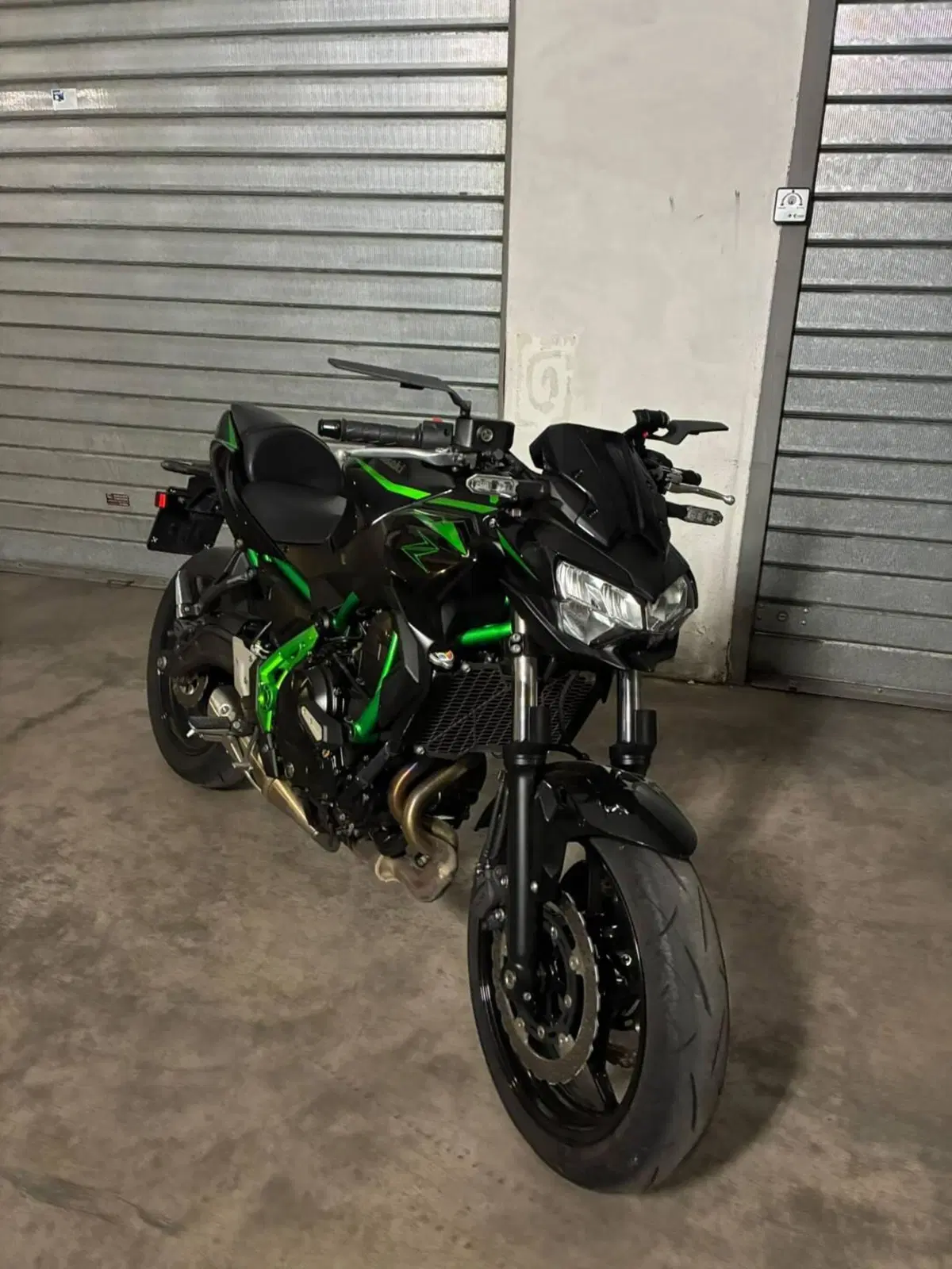 Kawasaki Z 650 (2025 - 27) (3)