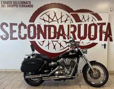 Harley-Davidson 1584 Super Glide Custom (2008 - 13) - FXDC usata